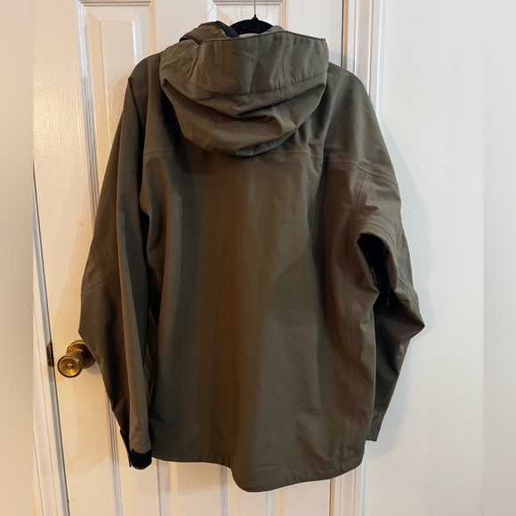 Filson LIKE NEW- Neoshell All weather XL - Picture 12 of 12